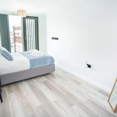 Fantastic 2 Bed
